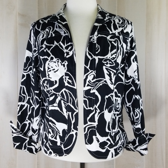 Coldwater Creek Black And White Floral Jacket - Picture 2 of 8